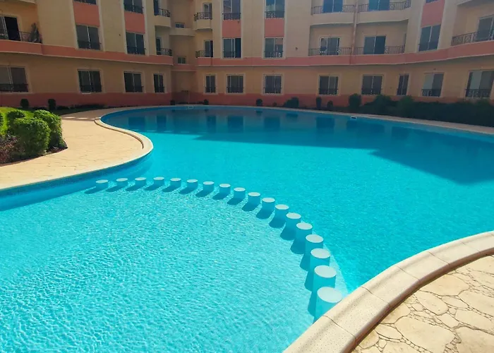 Red Ruby Comfort Apartman Gurdaka